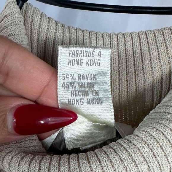 Jones New York ribbed tan turtleneck sleeveless tank size S - Picture 3 of 10